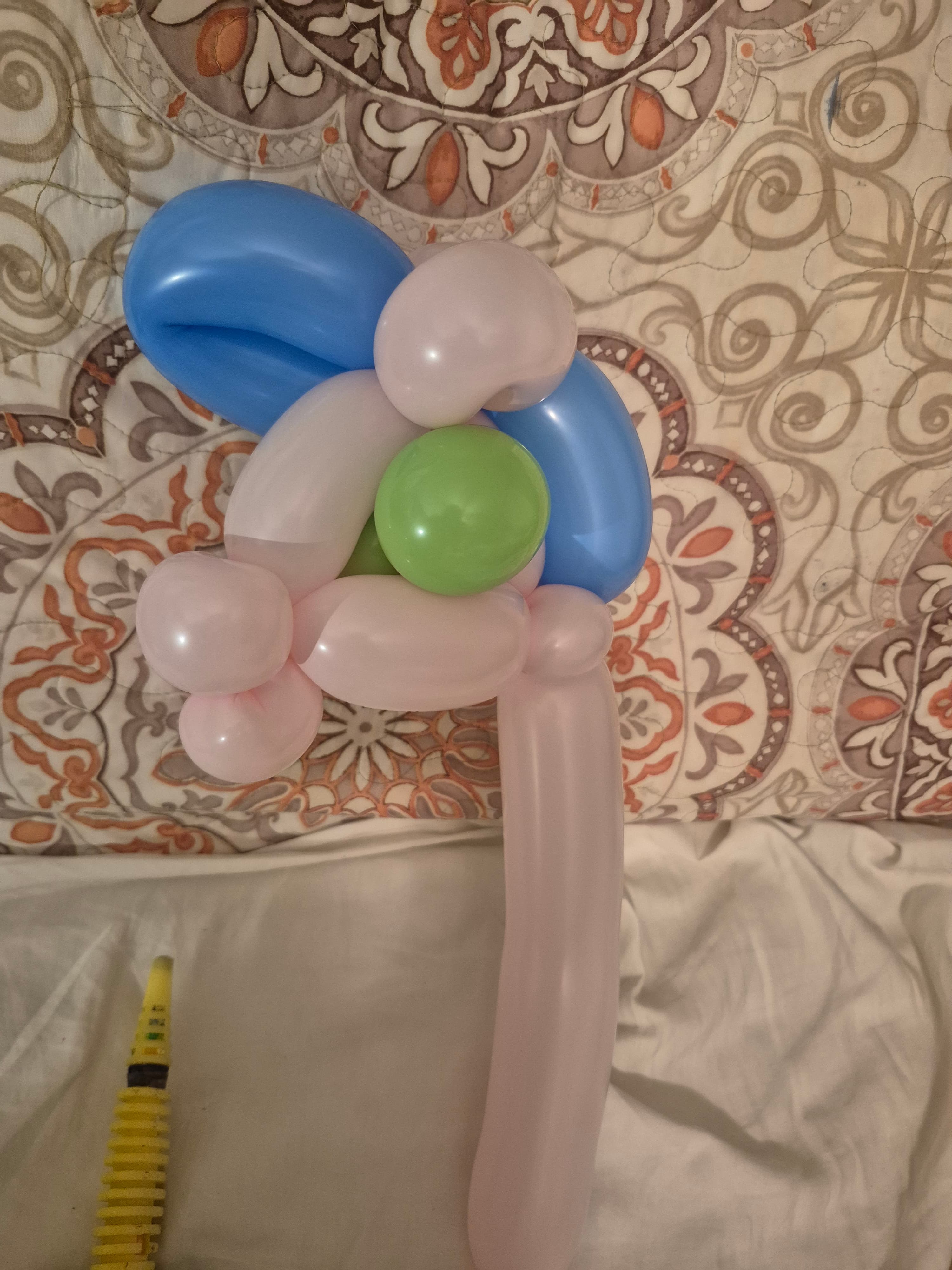 Balloon sculpture by Tango's Fun For You